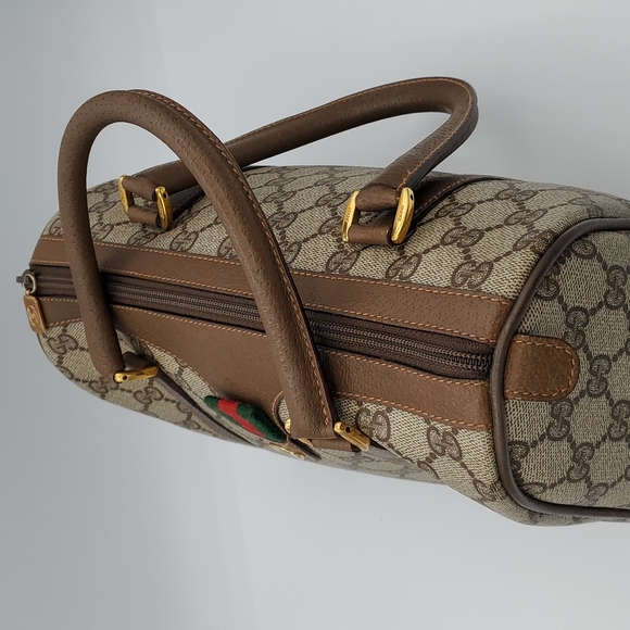 ๐ SOLD ๐ Gucci Vintage Boston Bag - Picture 5 of 14